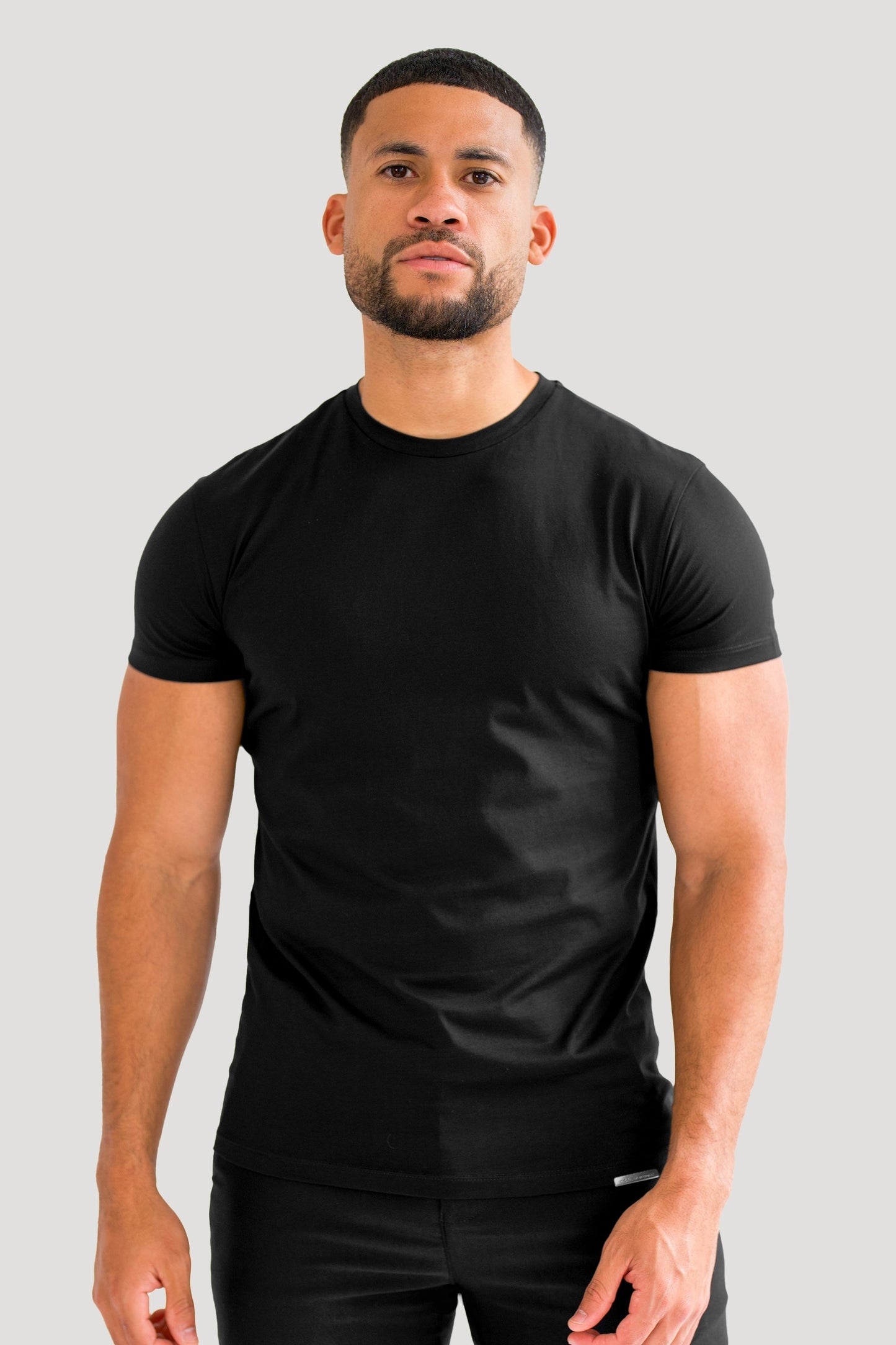 Camiseta Estelaria - NEGRO